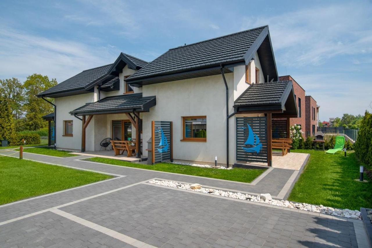 Domki Genaker Jastrzębia Góra Exteriör bild